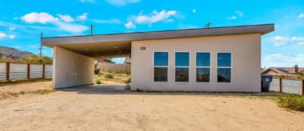 7276 Encina Rd